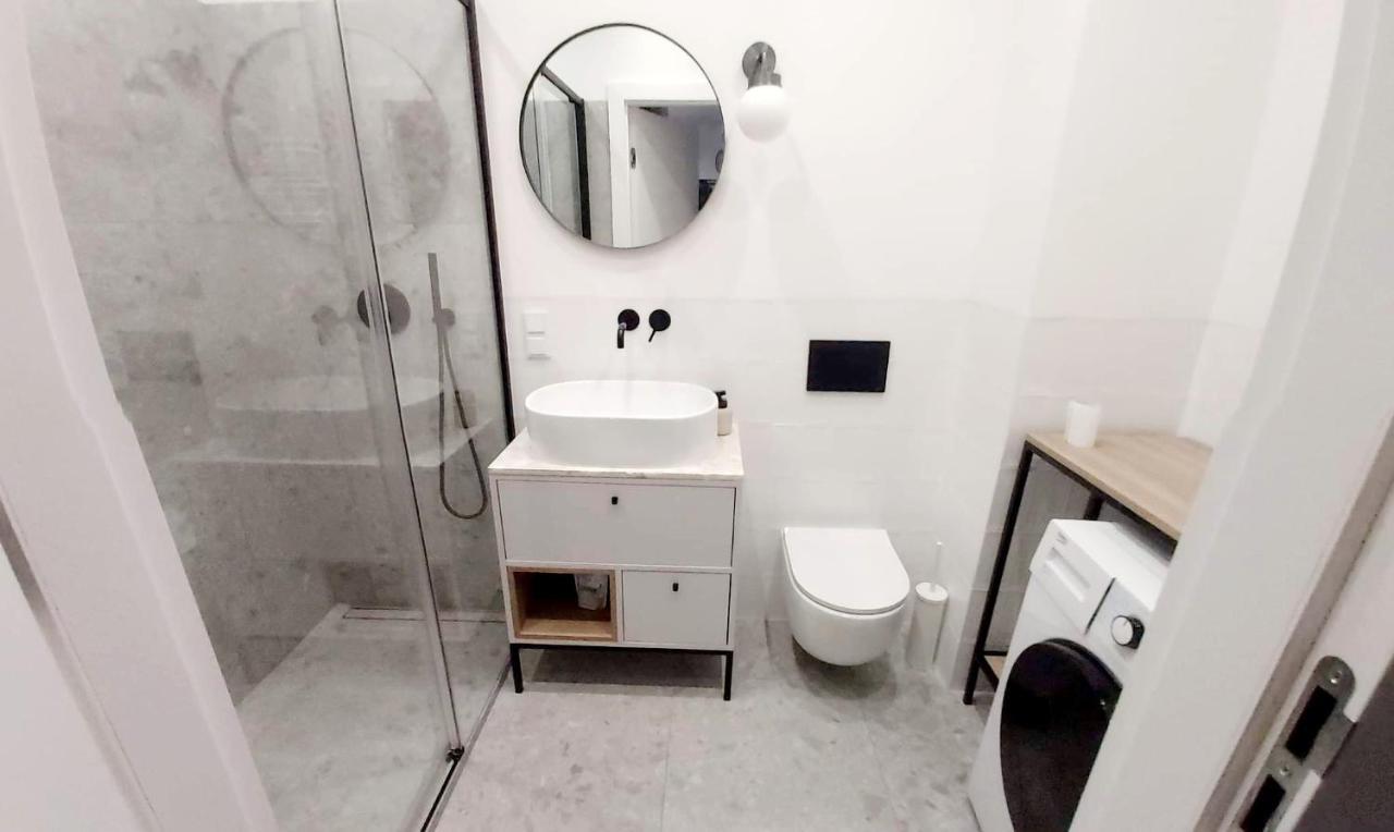Appartement Apartament Zajezdnia Wrzeszcz à Gdańsk Extérieur photo