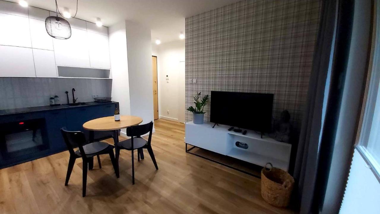 Appartement Apartament Zajezdnia Wrzeszcz à Gdańsk Extérieur photo